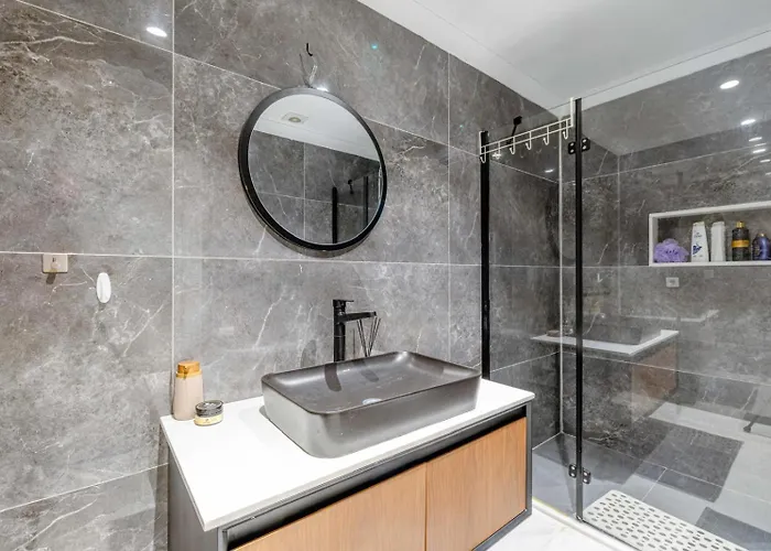Private Luxury In With Pool, Sauna & Stunning Sea View וילה