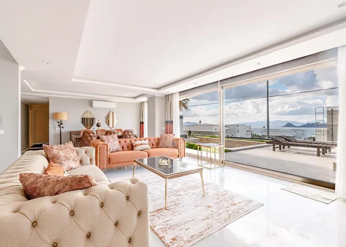 Private Luxury In With Pool, Sauna & Stunning Sea View וילה